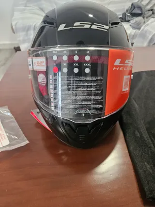Casco de moto LS2 negro talla L NUEVO