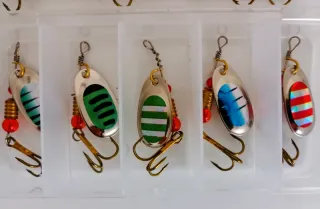 Caja 10 Cucharas Pesca N2 Nuevas