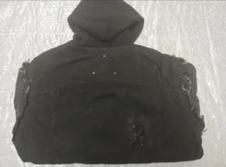 Cazadora hombre con capucha