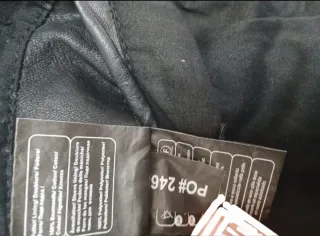 Cazadora hombre con capucha