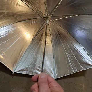 Paraguas Flash Negro/Dorado y Blanco/Plata