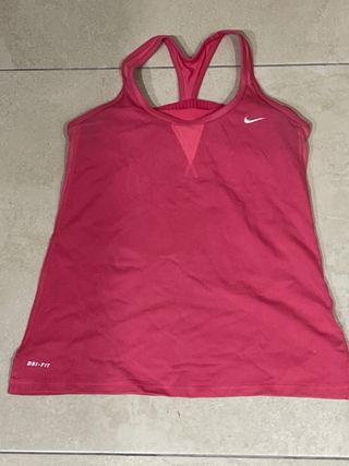 Tops deportivos