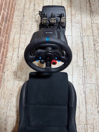 Set simulatore di guida per PC in perfetto stato