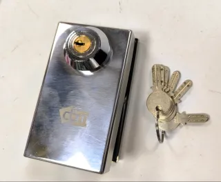 Cerradura para puerta de cristal