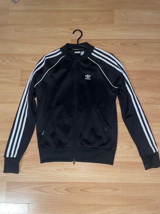 Sudadera Adidas Negra con Rayas Blancas