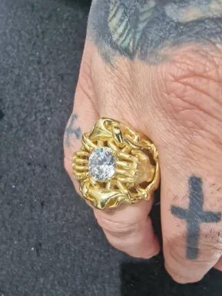 Anillo Oro 18kt con Gran Circonita