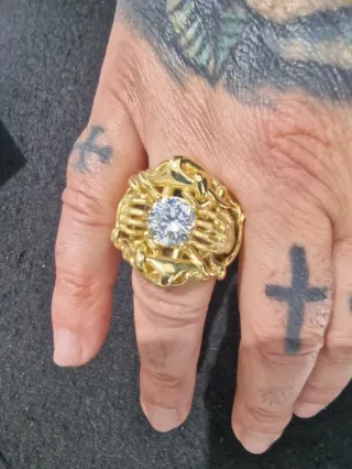 Anillo Oro 18kt con Gran Circonita
