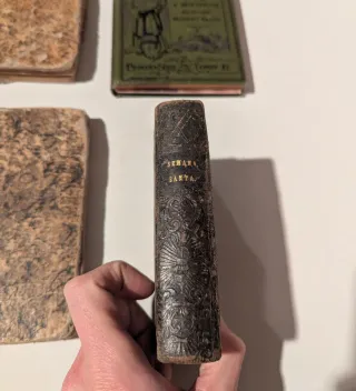 Lote 8 libros antiguos