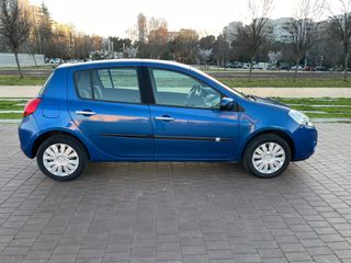 Renault Clio 2010