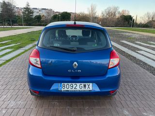 Renault Clio 2010