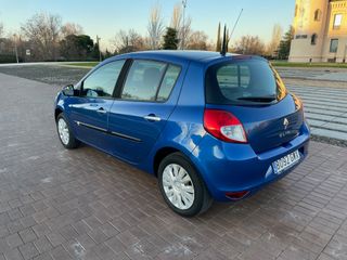Renault Clio 2010