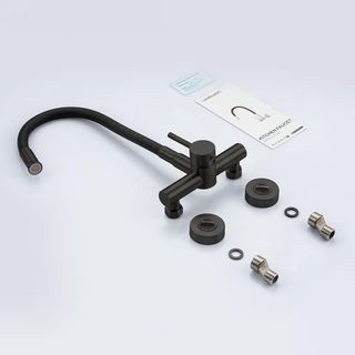 Rubinetto cucina nero a parete