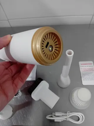 Aspirador de mano portátil y accesorios