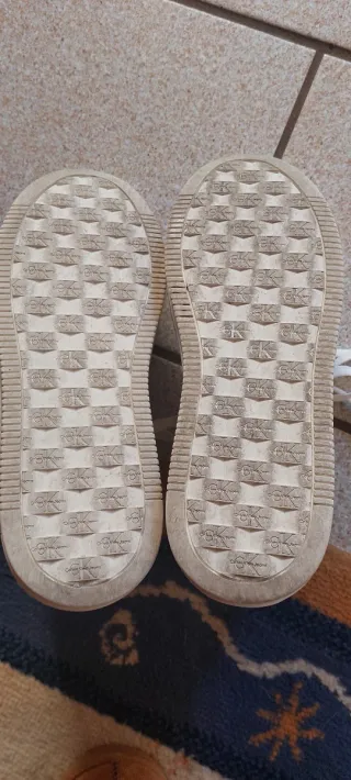 Scarpe Calvin Klein Jeans con zeppa beige/bianche