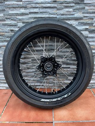Ruedas KTM 690 SM / GasGas 700 LlantasHusqvarna701
