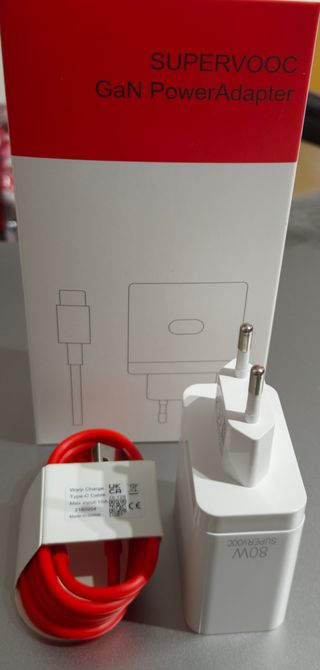 80W Cargador Realme compartible SUPERVOOC + Cable