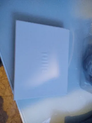 Estuche Tous Beige y Dorado