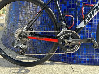 Bicicleta da strada Giant Defy SL (Geo TCR) M-54 Rival AXS Sunweb