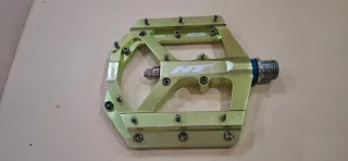 Pedales HT AE03 EVO ⚡ ¡Pura tracción!