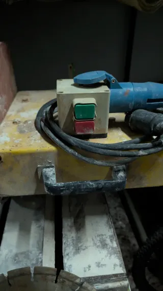 Cortadora de azulejos profesional