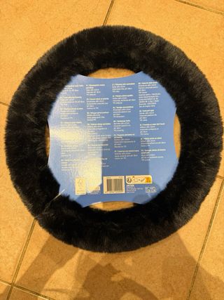 Coprivolante auto nero fluffy