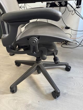 Silla Herman Miller Aeron Negra