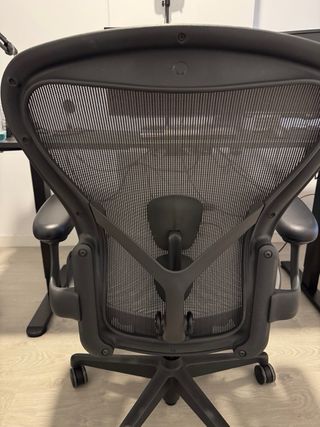 Silla Herman Miller Aeron Negra