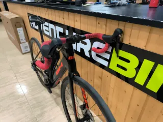 BH CORE RACE CARBON 1.6 M.
