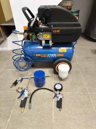 Compresor Dexter 24L 2.5 HP + Accesorios