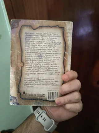 De amores, fantasmas y otras historias