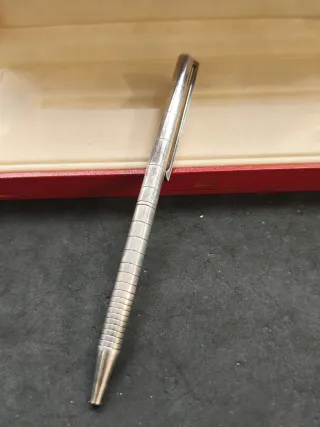 Bolígrafo S.T. Dupont Plata con Caja