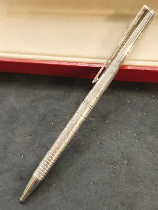 Bolígrafo S.T. Dupont Plata con Caja