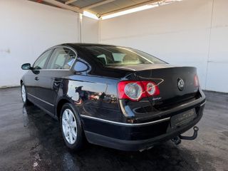 VW PASSAT 2.0TDi 140CV MANUAL 4PT 5PZ AÑO 2008