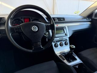 VW PASSAT 2.0TDi 140CV MANUAL 4PT 5PZ AÑO 2008