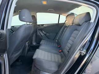 VW PASSAT 2.0TDi 140CV MANUAL 4PT 5PZ AÑO 2008