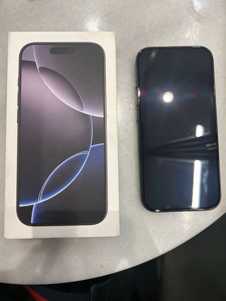 iPhone 16 Pro 256GB negro titanio (bateria 100%)
