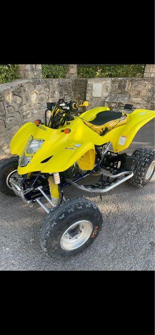 Quad Suzuki Amarillo