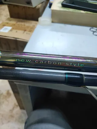 Caña de pesca negra proteus