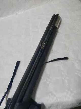 Caña de pesca negra proteus