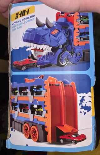 Camión Dinosaurio 8-en-1 con Coches