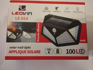 Faretto Con Pannello Solare a 100 LED