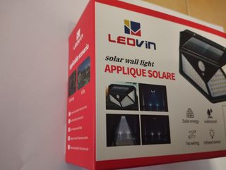 Faretto Con Pannello Solare a 100 LED