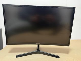 Monitor Curvo Samsung