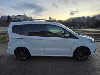 Ford Tourneo Courier 2021
