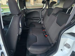 Ford Tourneo Courier 2021