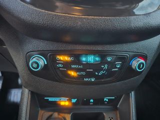 Ford Tourneo Courier 2021