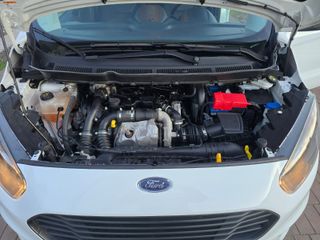 Ford Tourneo Courier 2021