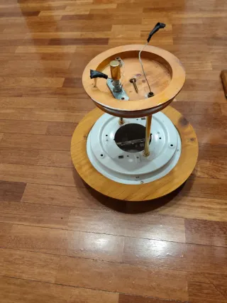 Lámpara de madera y cristal