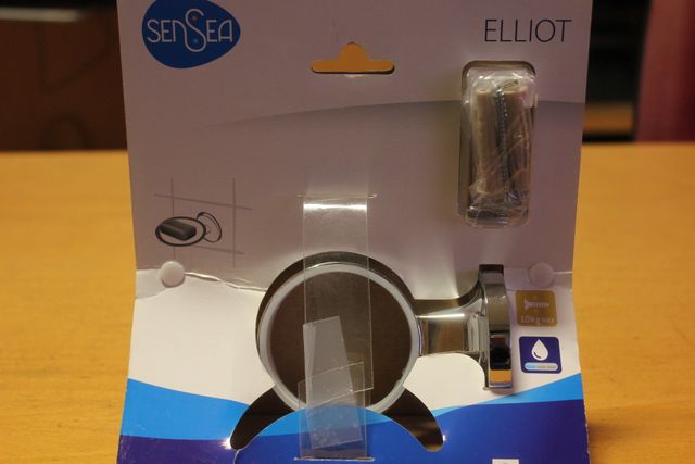 Soporte para jabonera Sensea Elliot y otro soporte