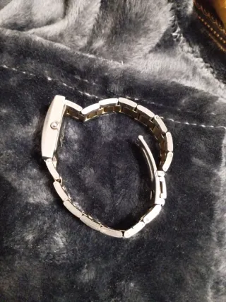 Reloj Cauny Quartz bicolor